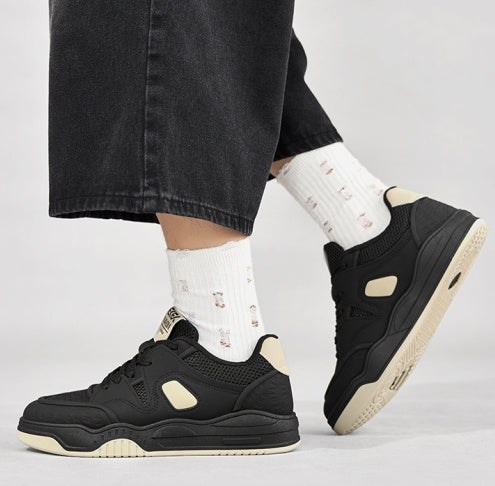 Unisex Low-Top Mesh Skate Sneakers
